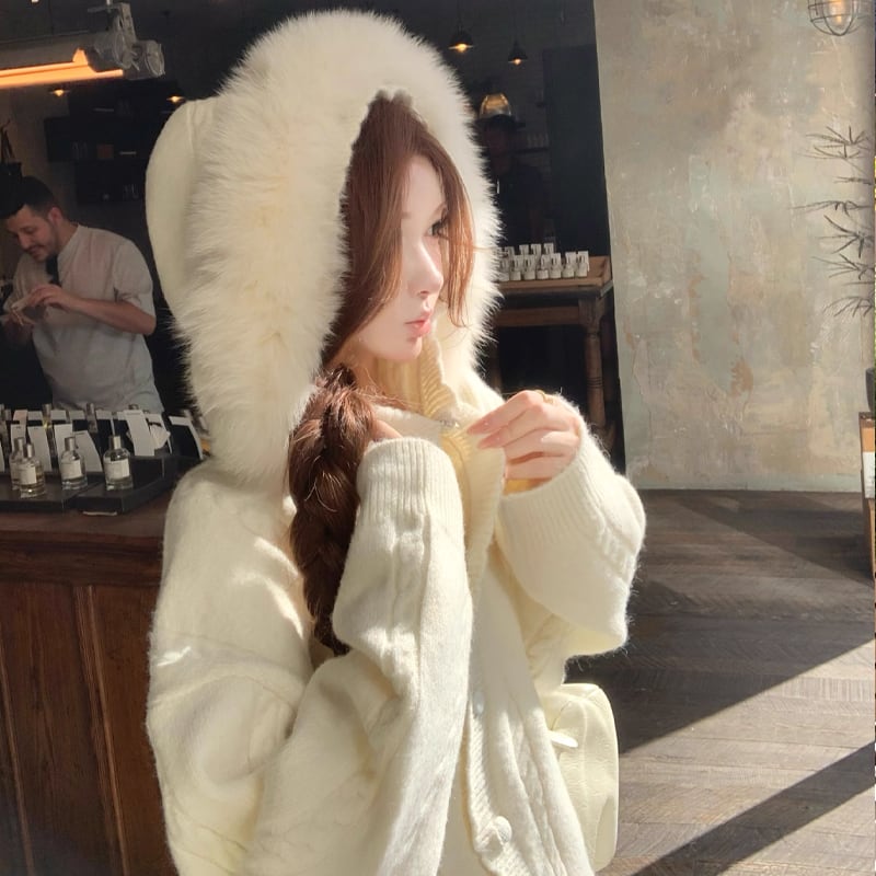 【outer】ファー付きニットカーディガン Q7253