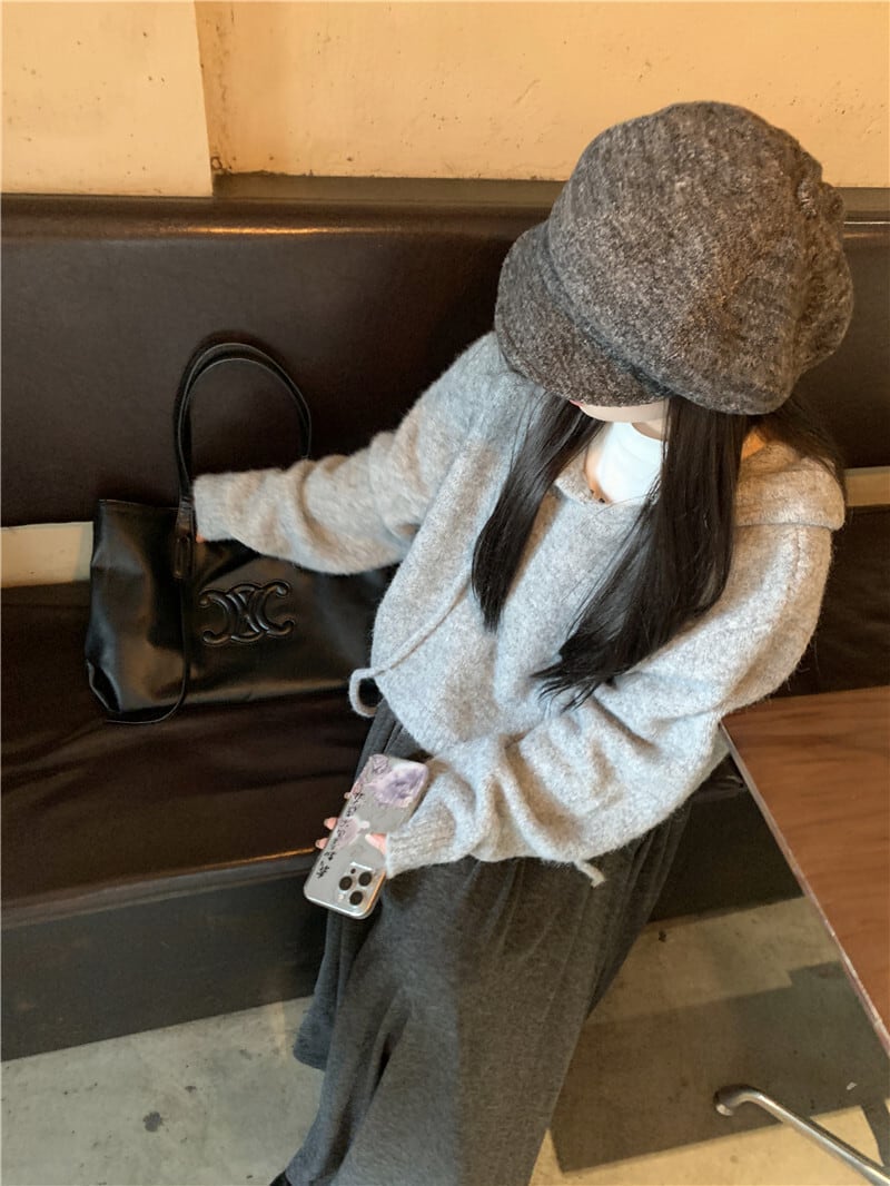 【tops】フード付きニットセーター　M26044
