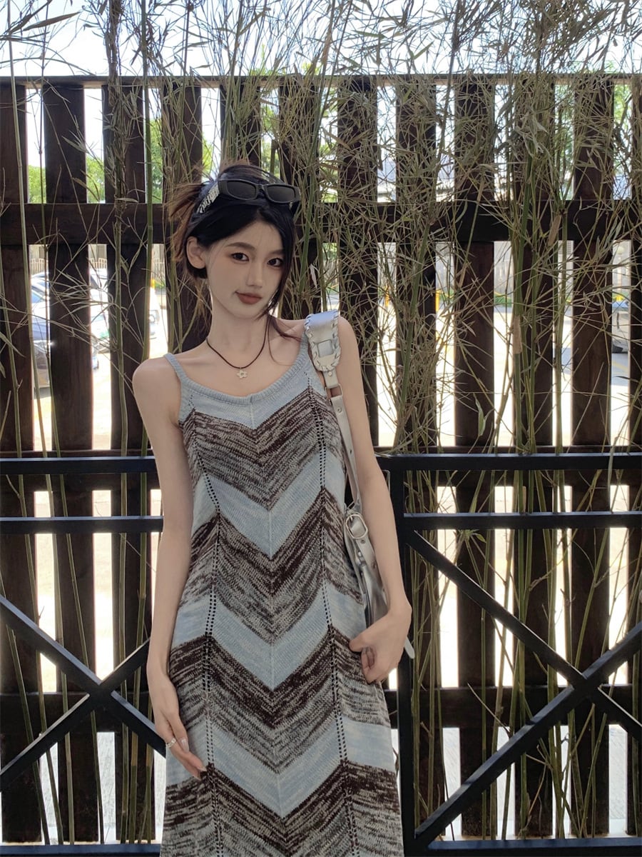 【dress】ストライプ柄ニットキャミワンピース G21561