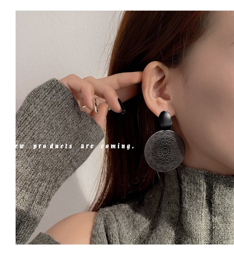 【小物】レディースファッションシンプルアクセサリー円形デザインピアス