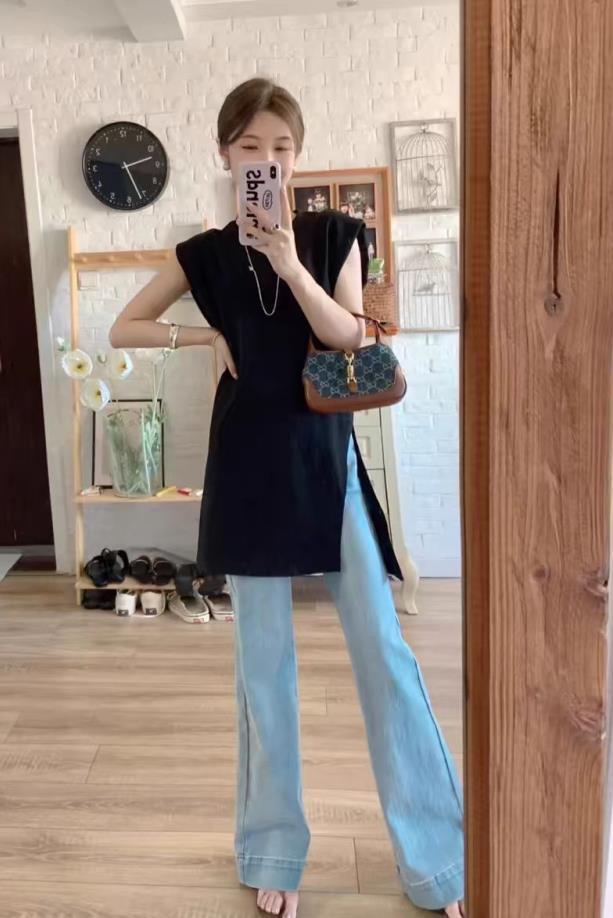 【tops】ノースリーブスリットタンクトップF7539