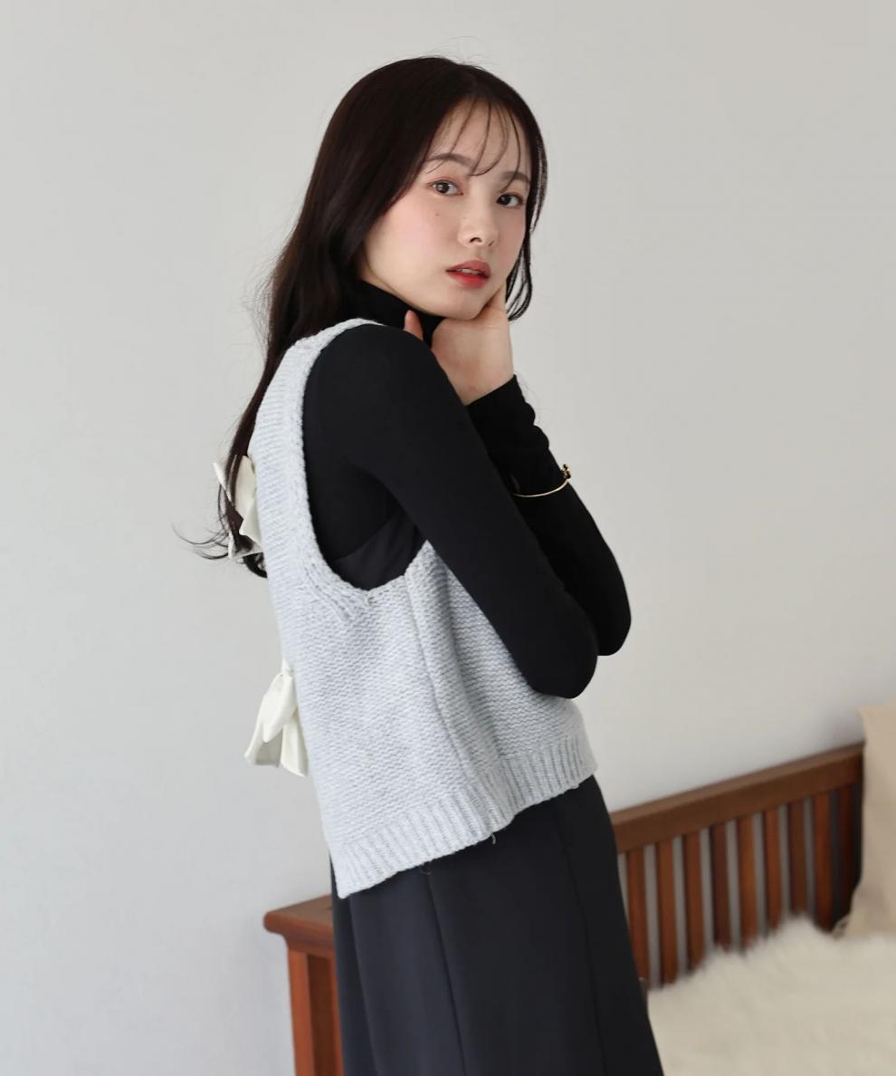 【tops】バックリボンニットベスト　M26367