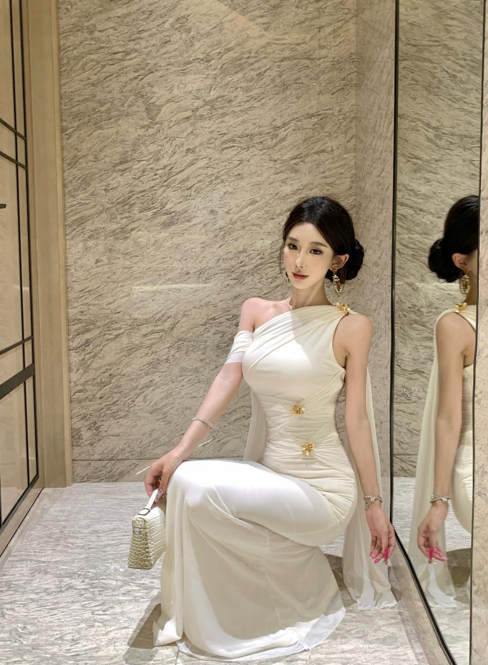 【dress】ワンショルダーギャザーデザインロングワンピース Q7977