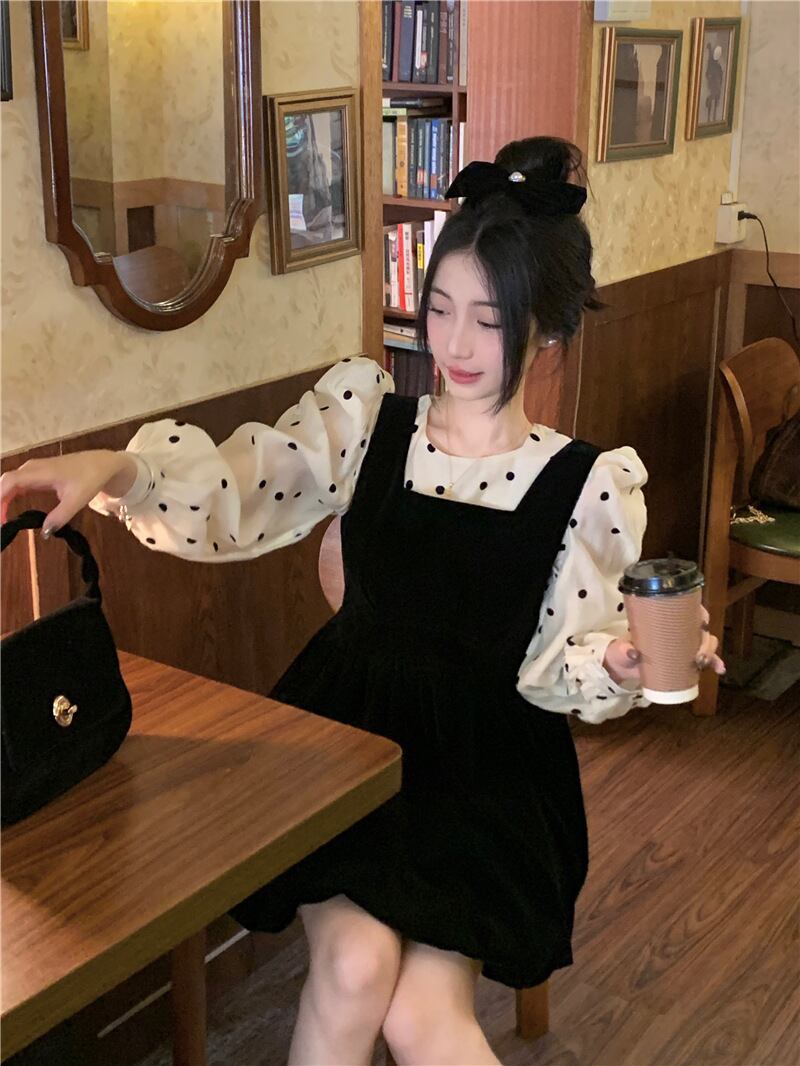 【set】ドット柄トップス×ワンピースセット　M27500