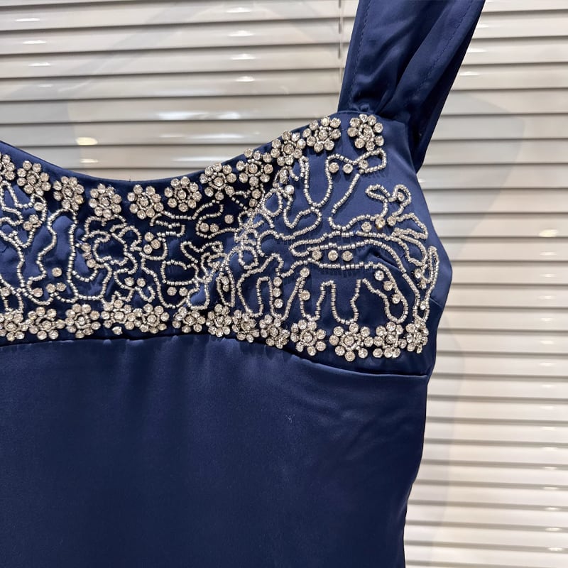 【dress】ラインストーン付きキャミワンピース Q7984