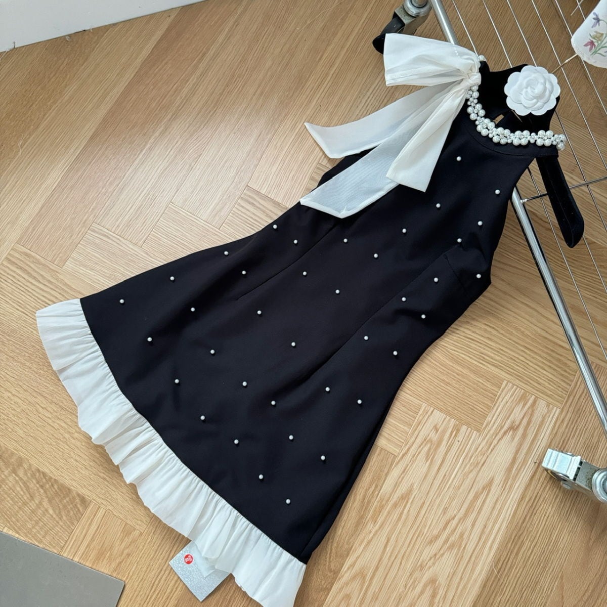 【dress】ノースリーブパールビジューワンピース　M24422