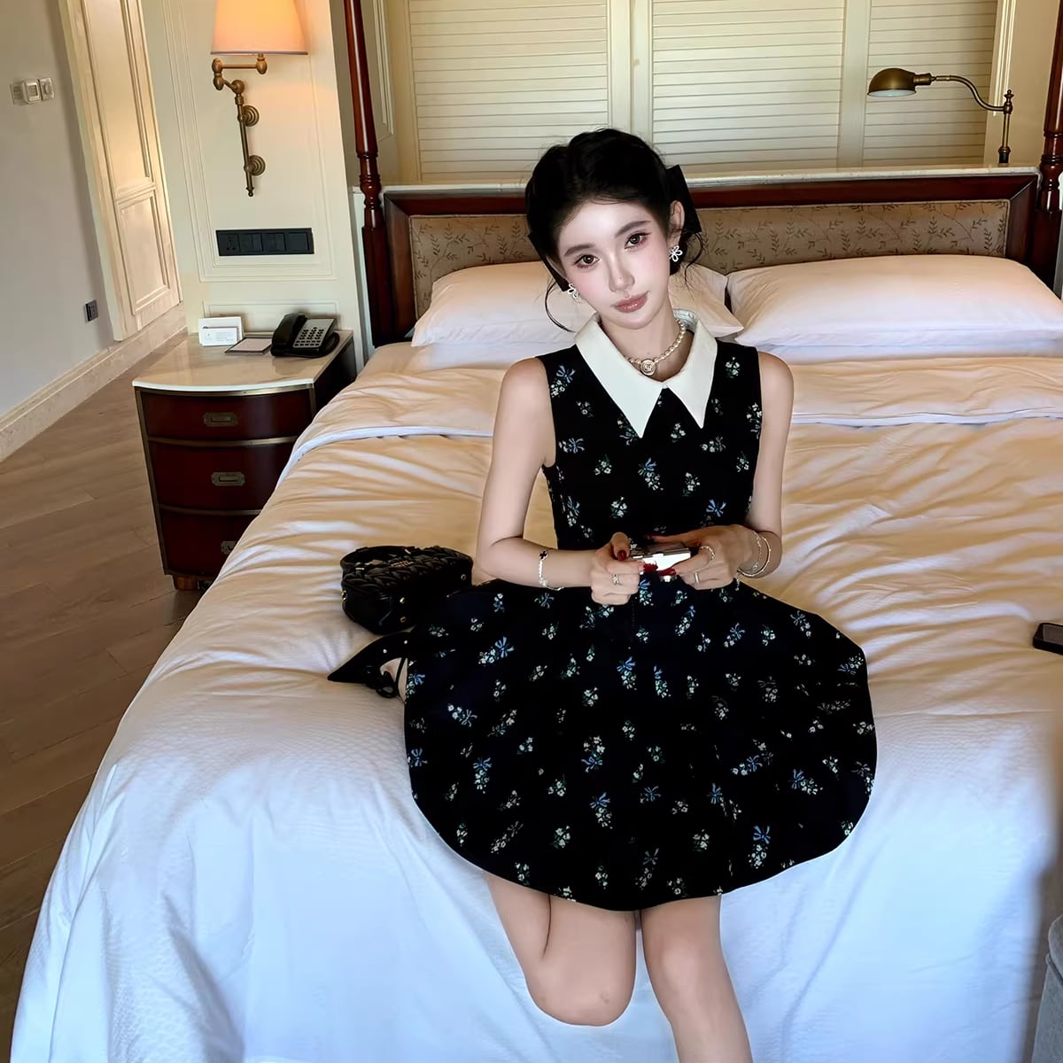【dress】ノースリーブ花柄フレアミニワンピース Q8413