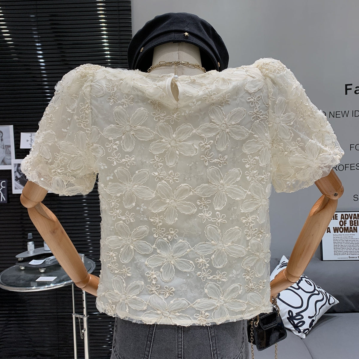 【tops】パフスリーブトップス　M24011