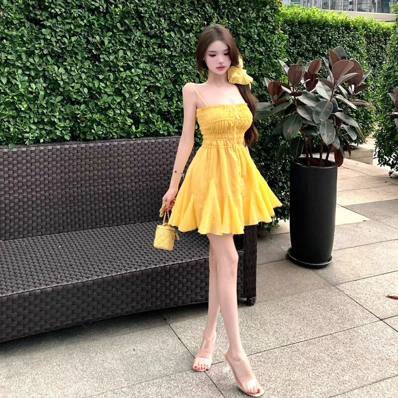 【dress】ギャザーデザインフレアキャミワンピース Q8292