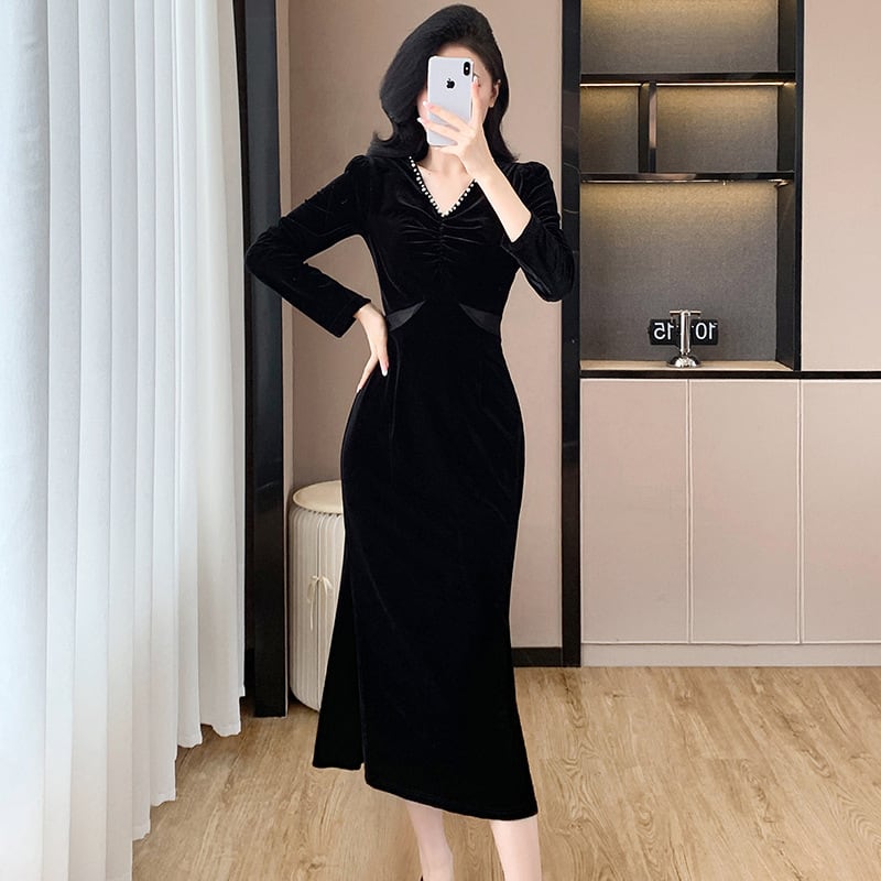 【dress】Vネックレースドッキングベルベットワンピース Q7497