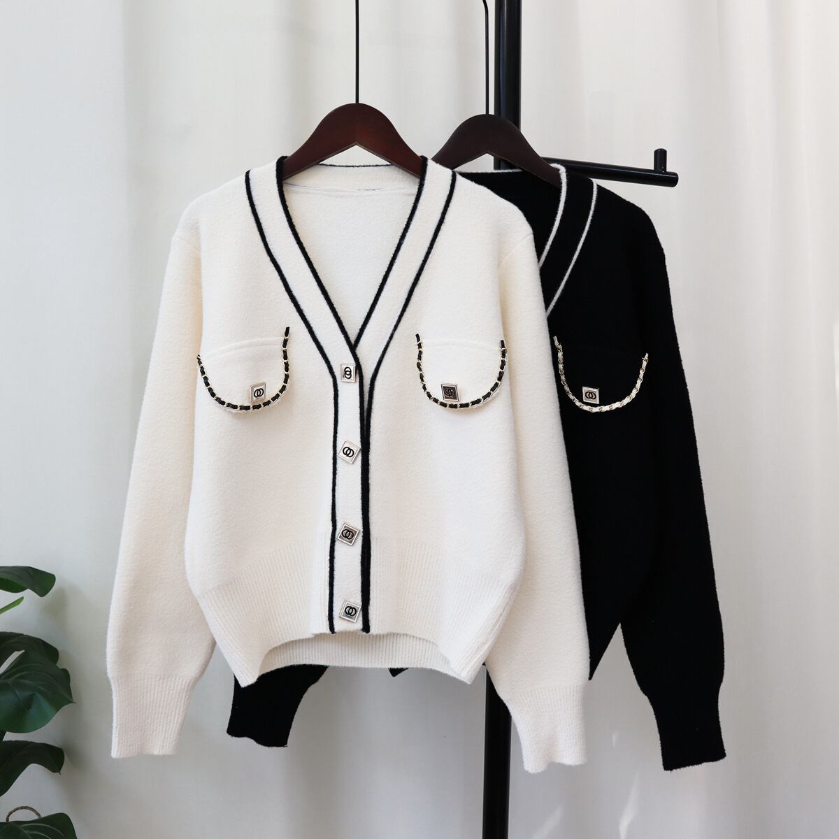 【outer】Vネックニットカーデ　M19095