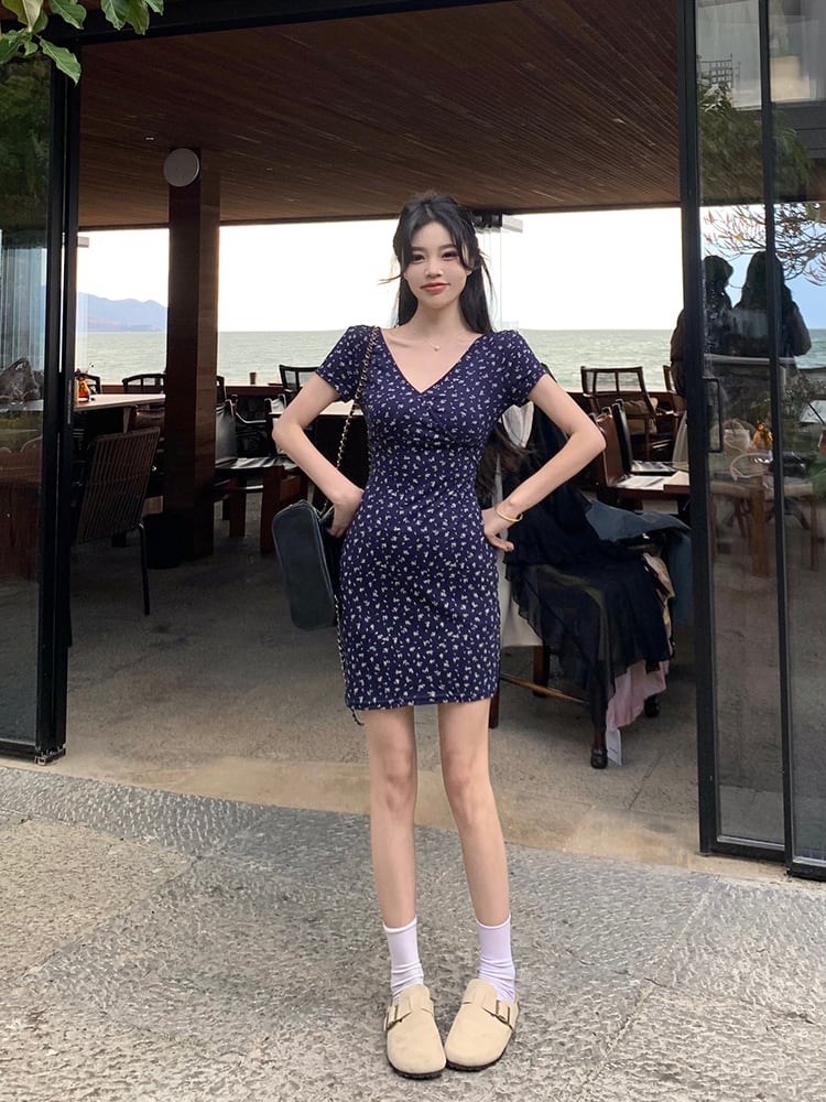 【dress】Vネック花柄タイトワンピースG21571