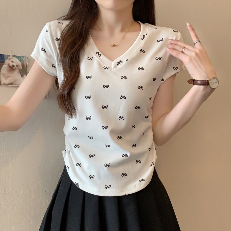 【tops】VネックプリントTシャツG21043