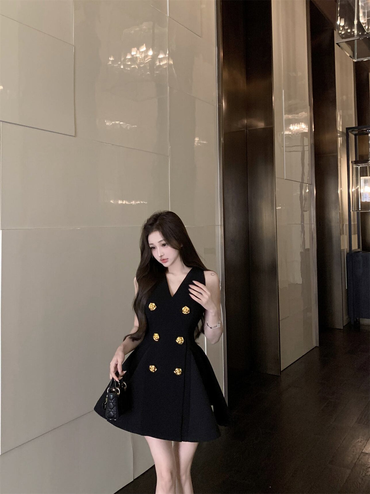 【dress】Vネックノースリーブワンピース　M29828