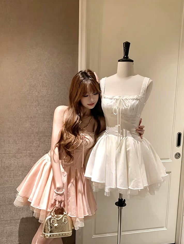 【dress】レースドッキングフレアワンピース Q8470