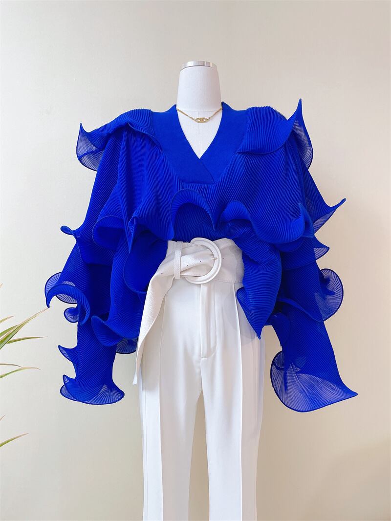 【tops】VネックフリルブラウスF7054