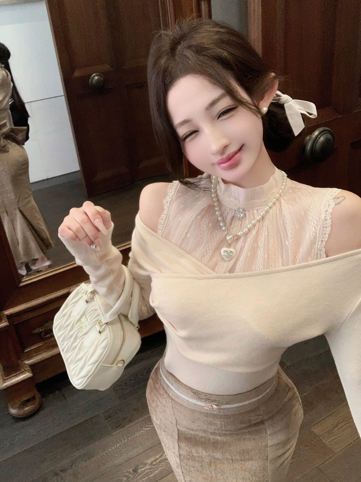 【set】オフショルダーレース切り替えトップス×リボン付きマーメイドスカートセット　M29554