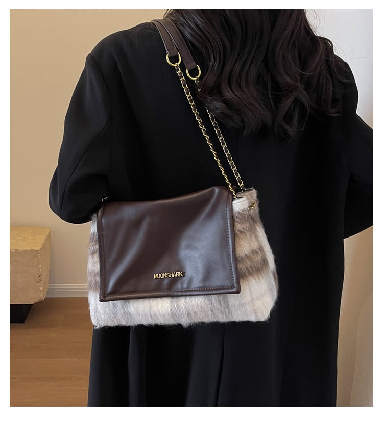 【小物】大容量ジッパーショルダーバッグG20148