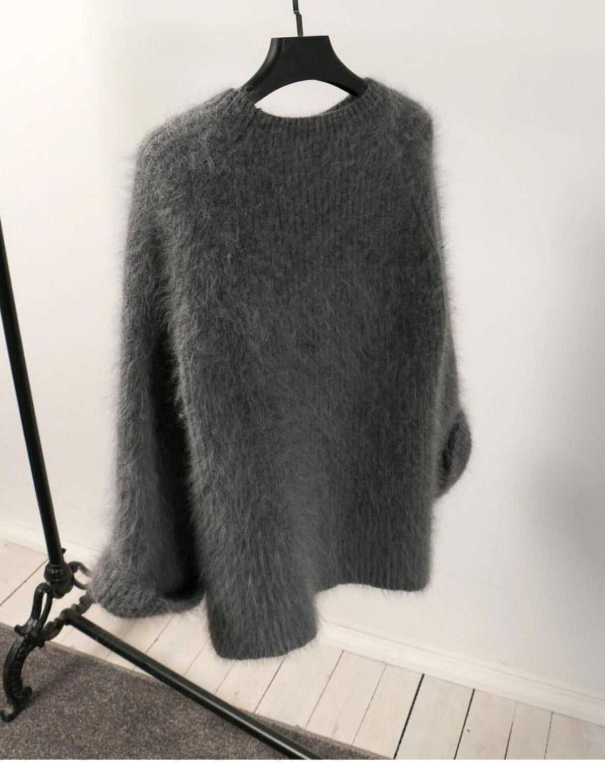 【tops】クルーネックニットセーター　M28876
