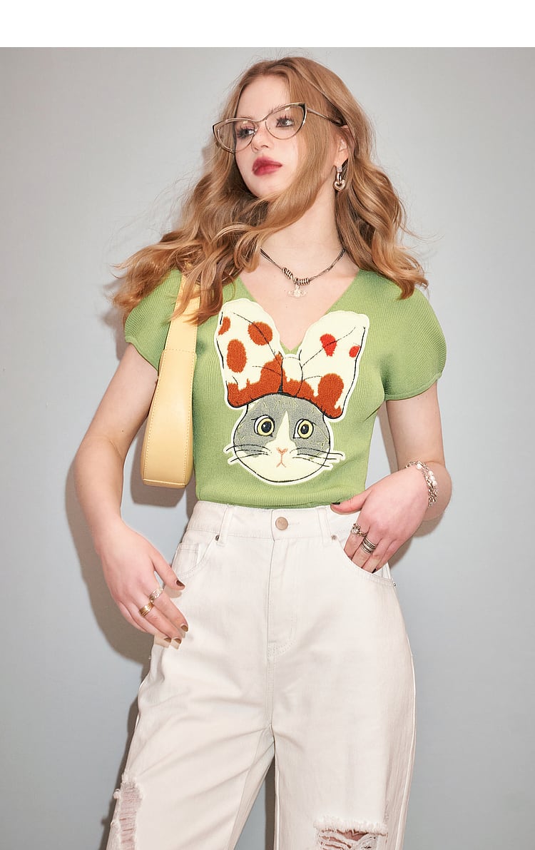 【tops】VネックニットプリントトップスG20926