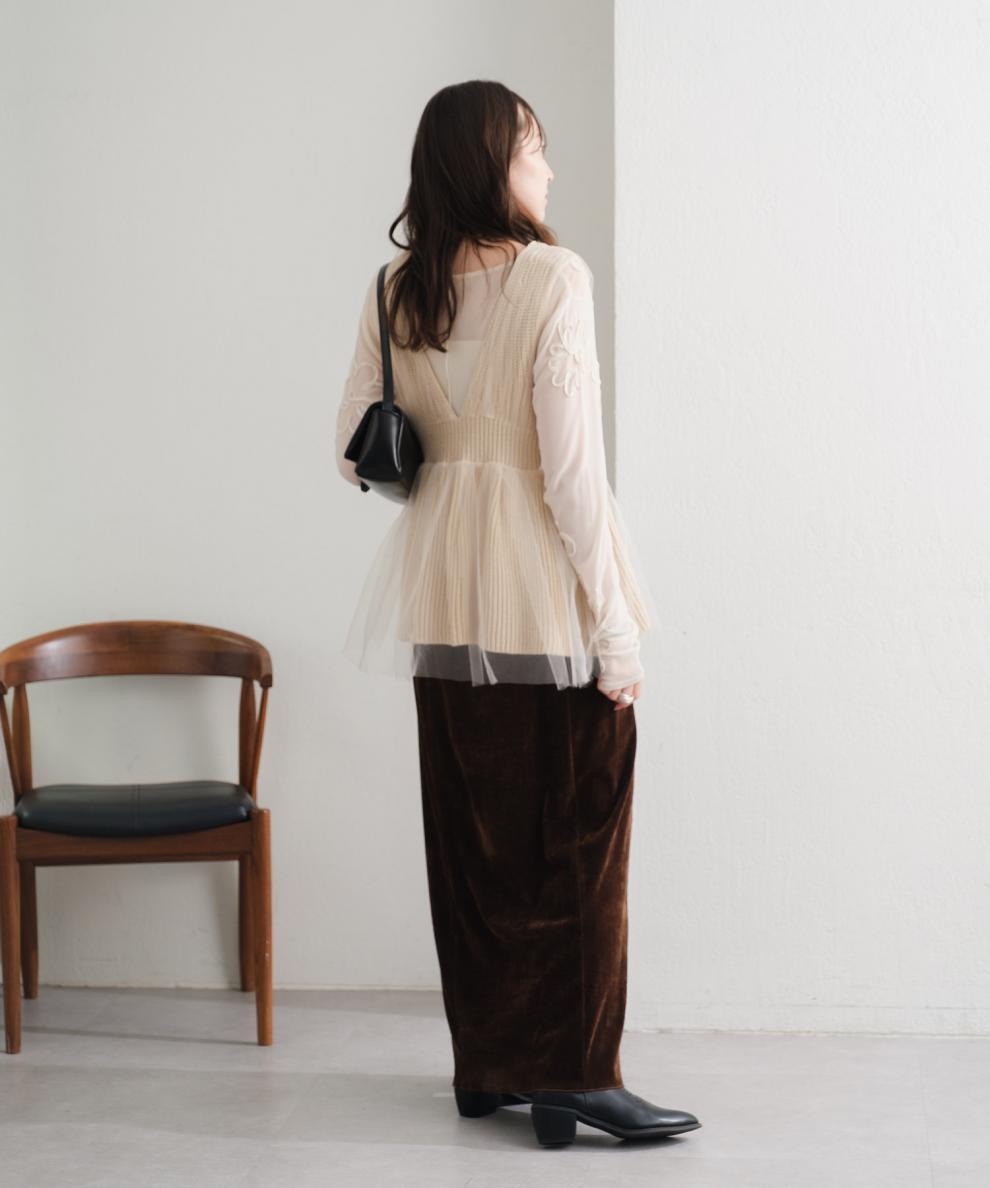 【tops】Vネックチュールコンビニットベスト　M28580