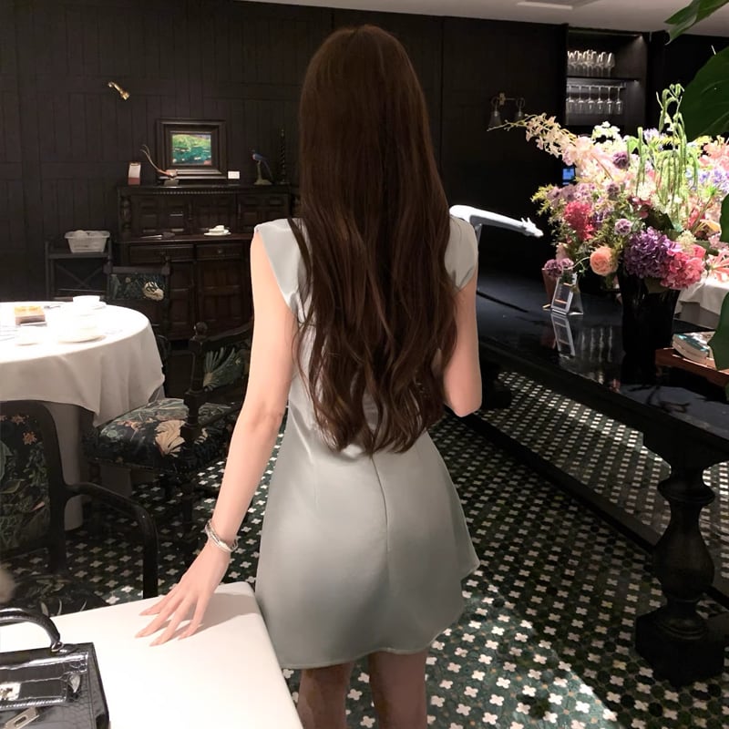 【dress】スパンコール付きキャミワンピース Q8379