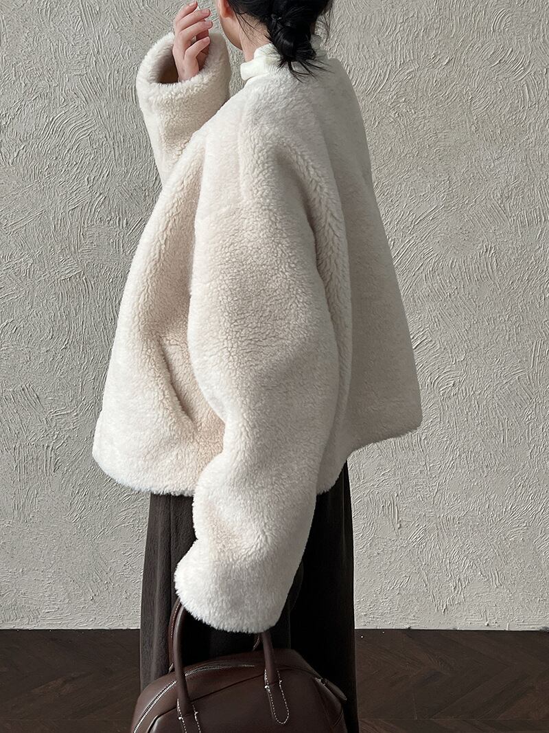 【outer】スカーフ付きシープボアコート Q7225