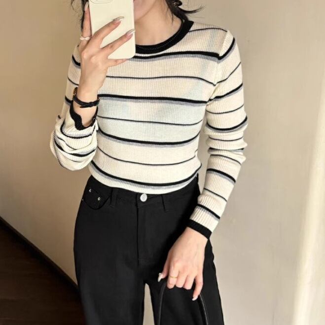 【tops】ボーダー柄ニットトップス　M27610