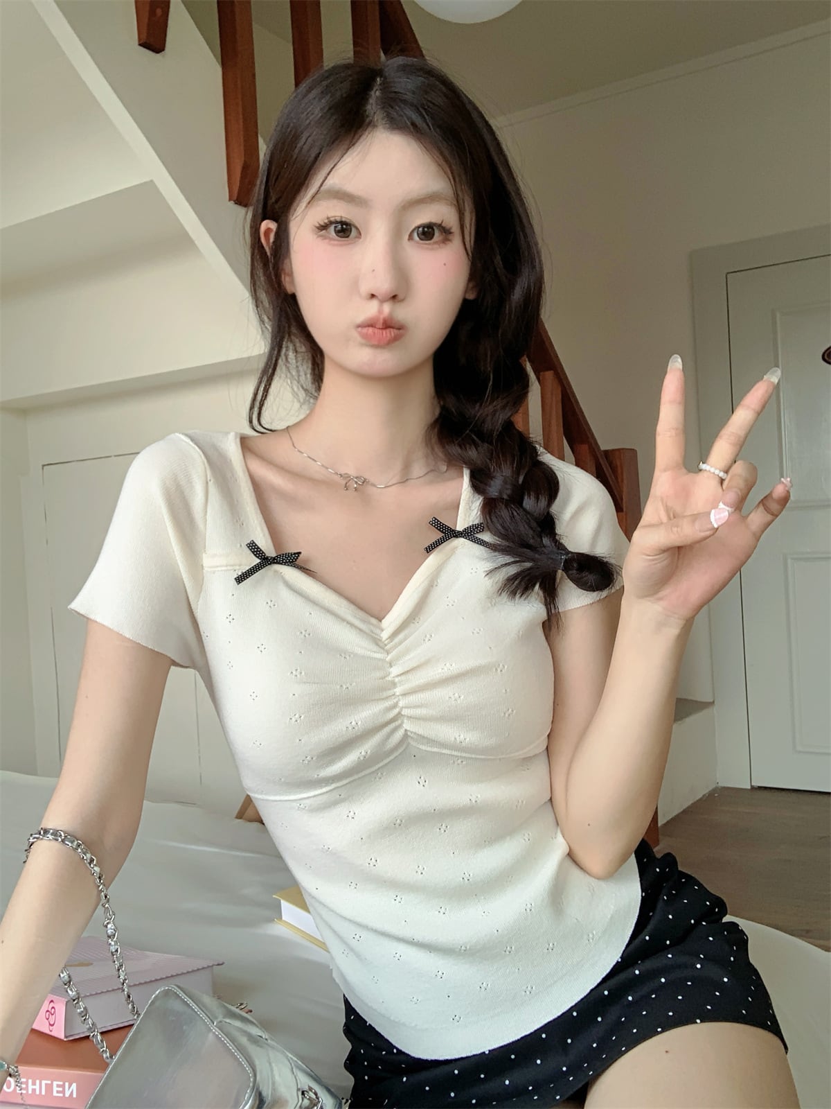 【tops】リボン付きTシャツ　M24481