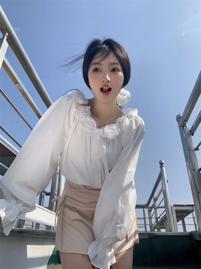 【tops】立体フラワーシャツブラウス　M29823