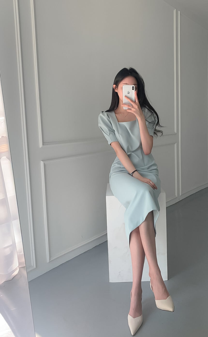 【dress】韓国風着痩せスクエアネックパフスリーブスリット気質満点ワンピース