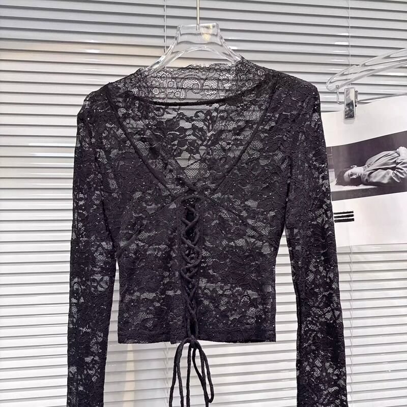 【tops】Vネックレーストップス Q8160