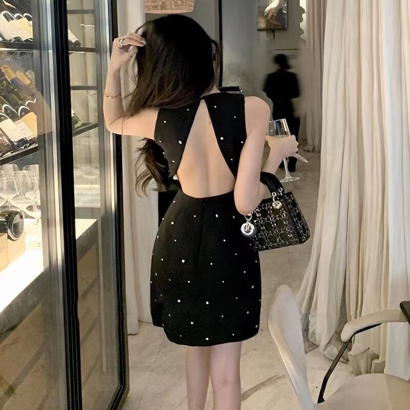 【dress】ビジューバックレスノースリーブワンピース　M29958