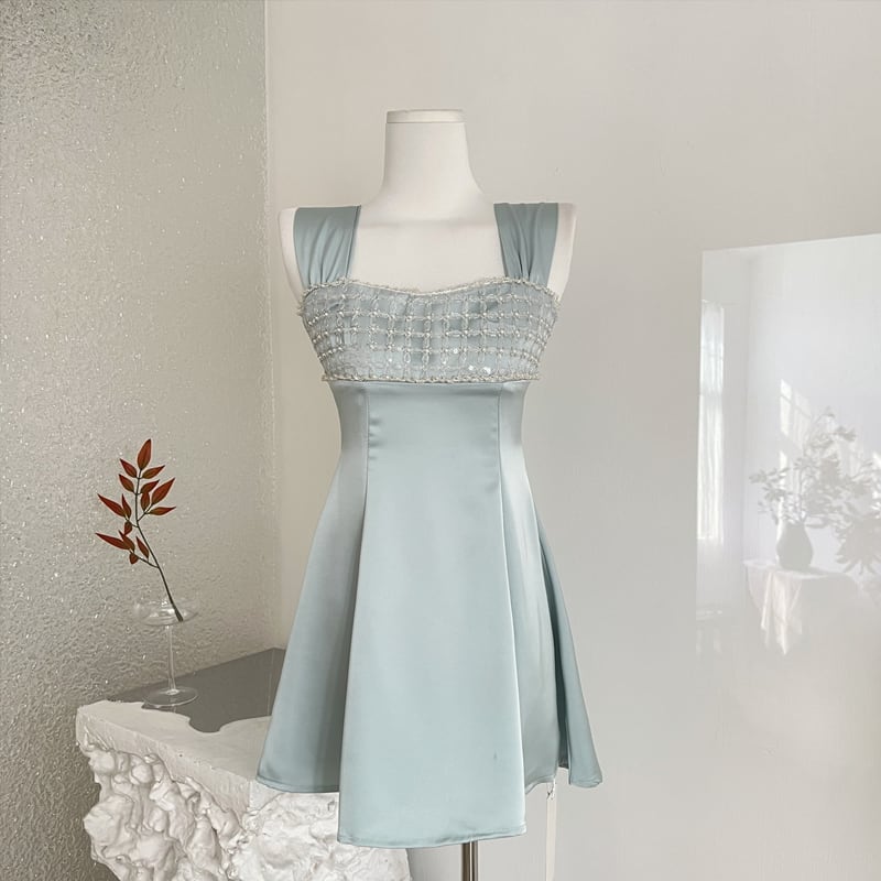 【dress】スパンコール付きキャミワンピース Q8379