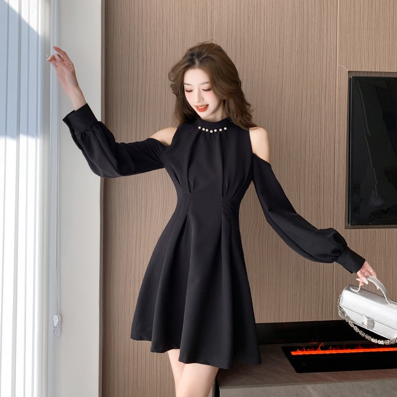 【dress】オフショルダーワンピース　M28871