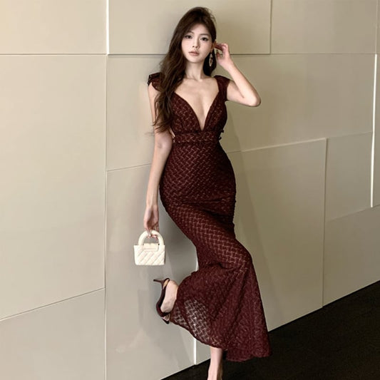 【dress】Vネックストラップバックロングワンピース Q8039