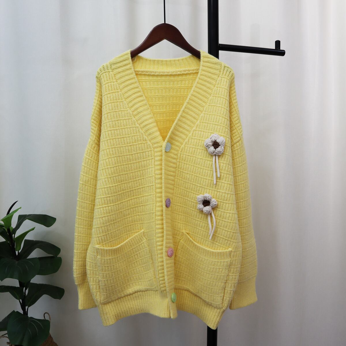 【outer】Vネックニットカーデ　M18707