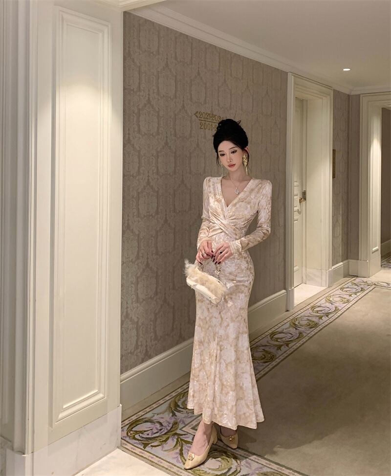 【dress】Vネックプリントワンピース　M27185
