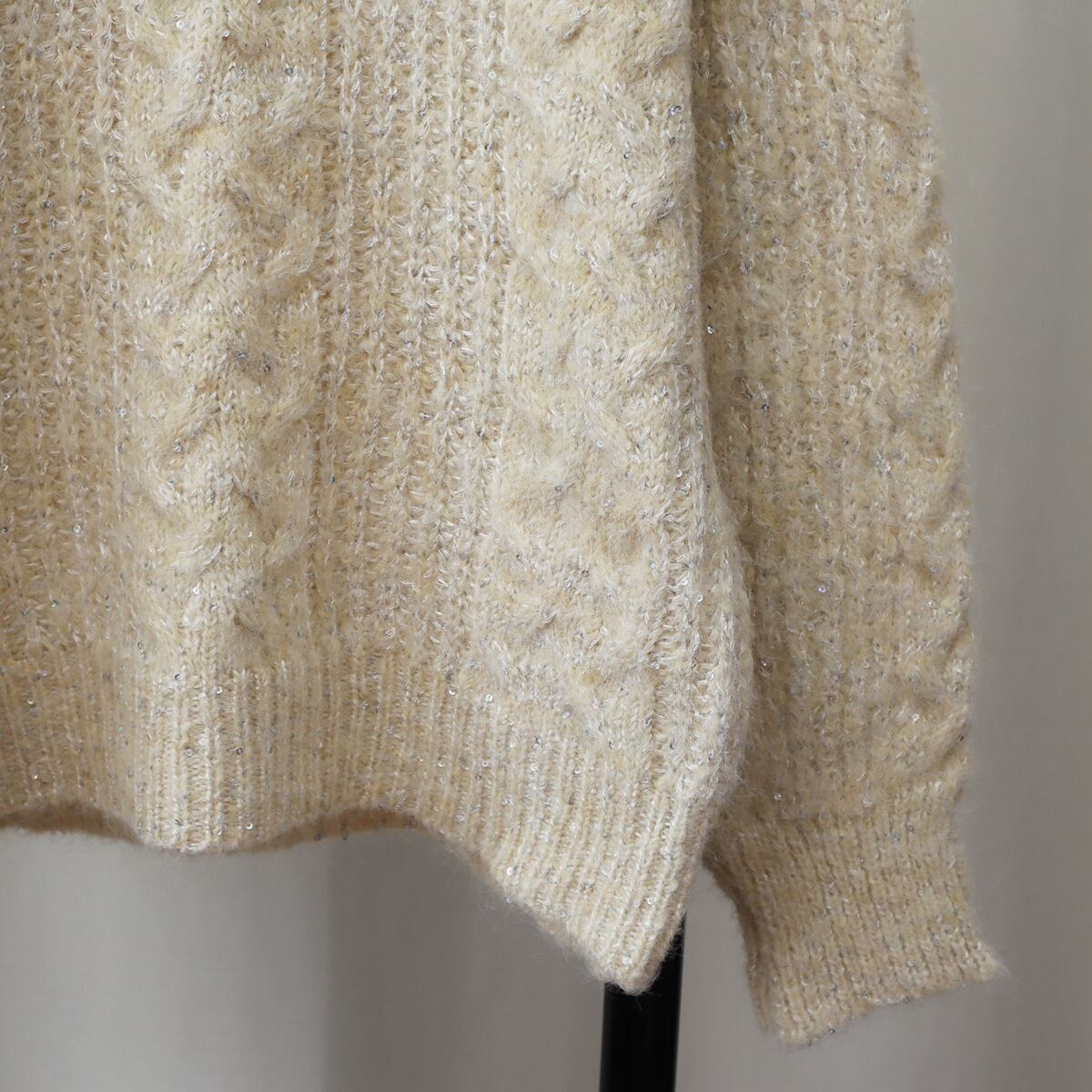 【tops】スパンコールニットセーター　M29332