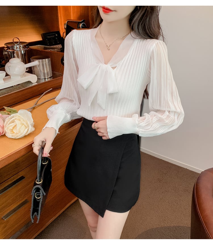 【tops】Vネック切り替えニットブラウスG16806