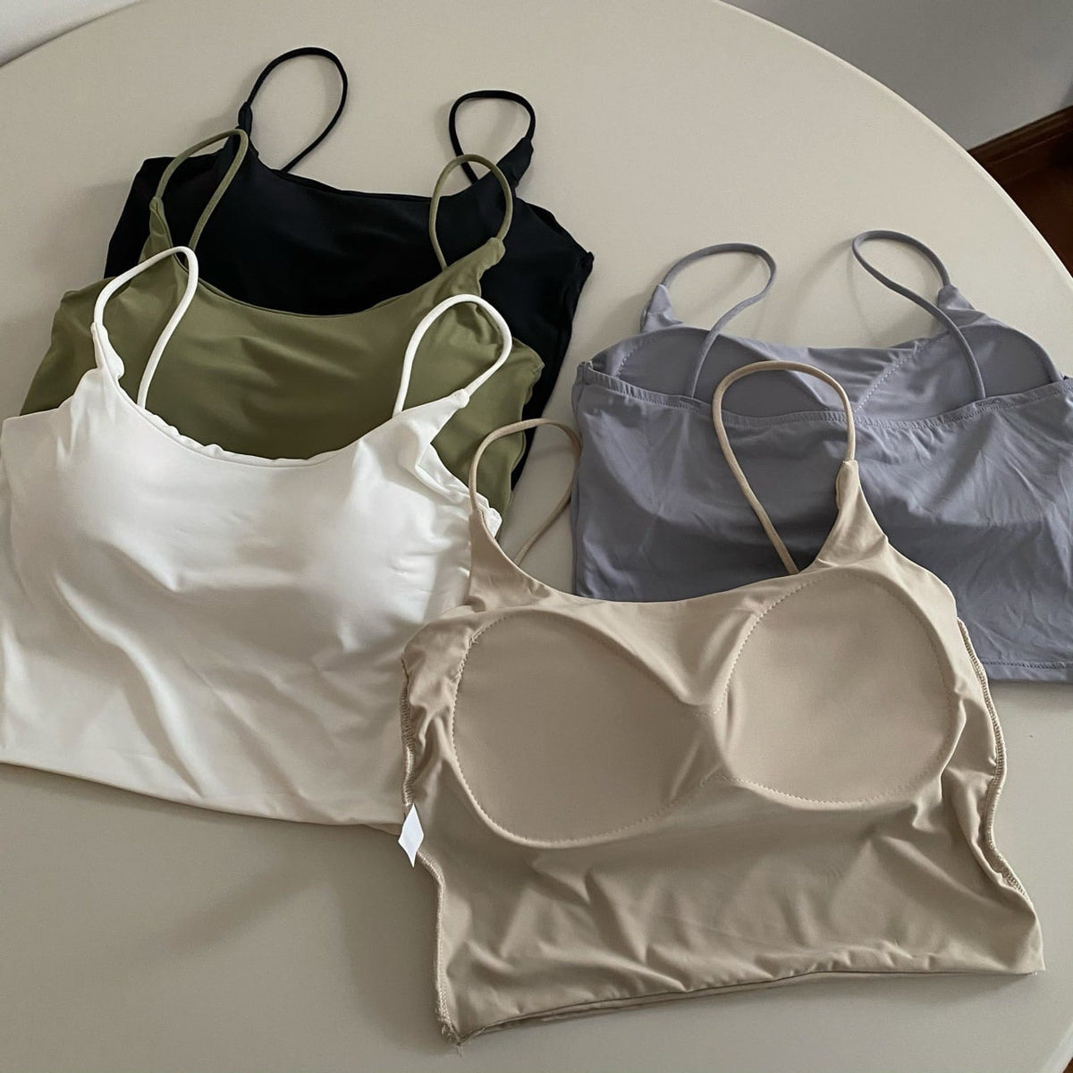 【tops】カップ付きキャミソール　M29791