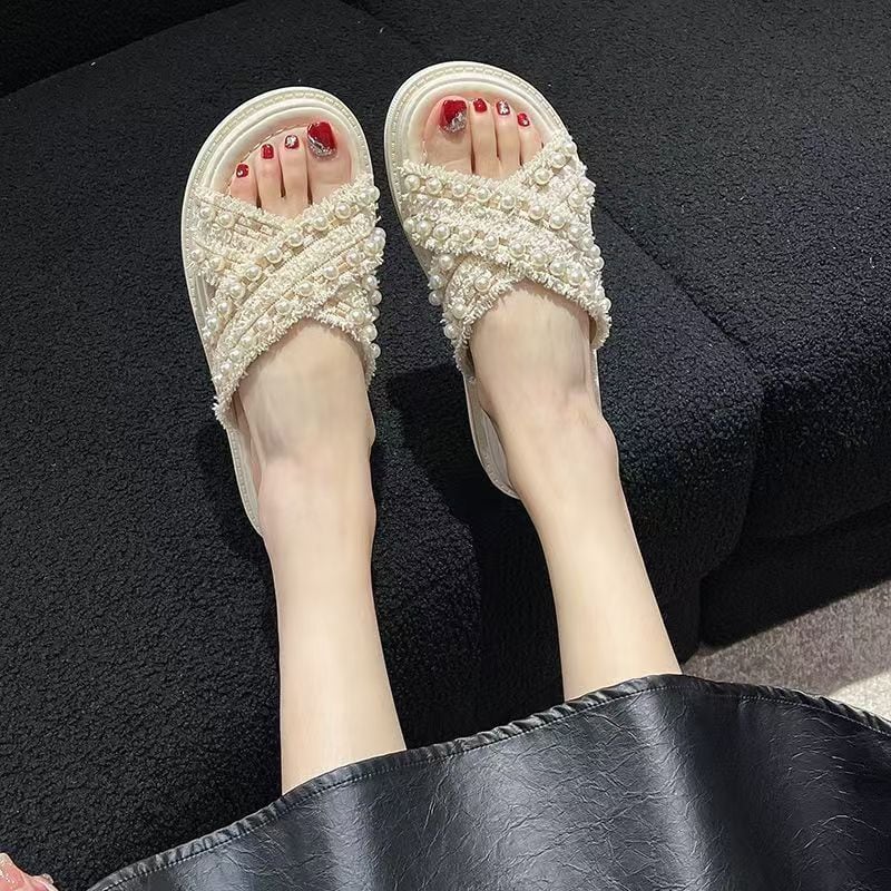 【Shoes】パール付きサンダル Q8427
