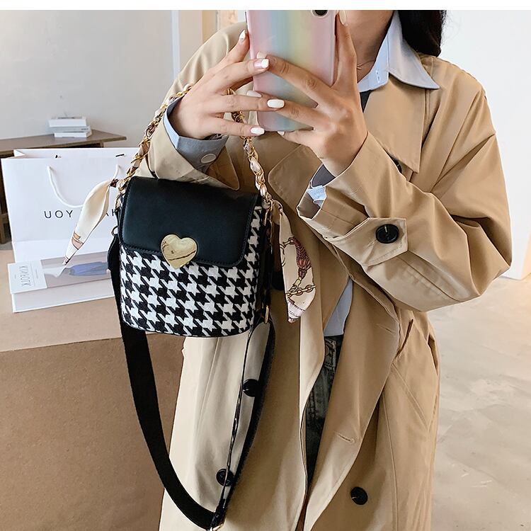 【小物】金属飾り肩掛けハンドバッグ切り替えエレガントチェーンバッグ