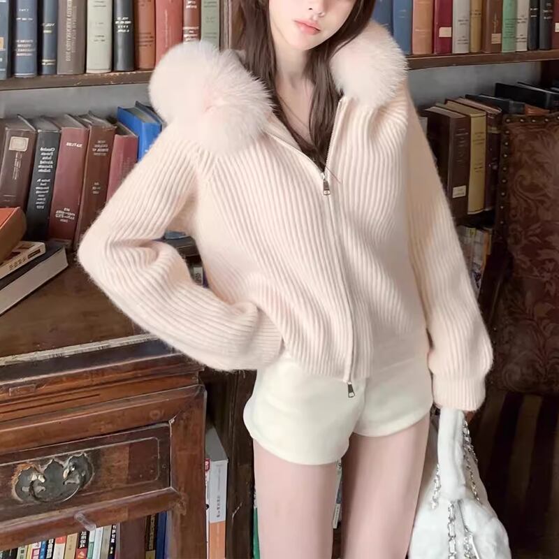 【outer】ファー付きニットカーディガン Q7062