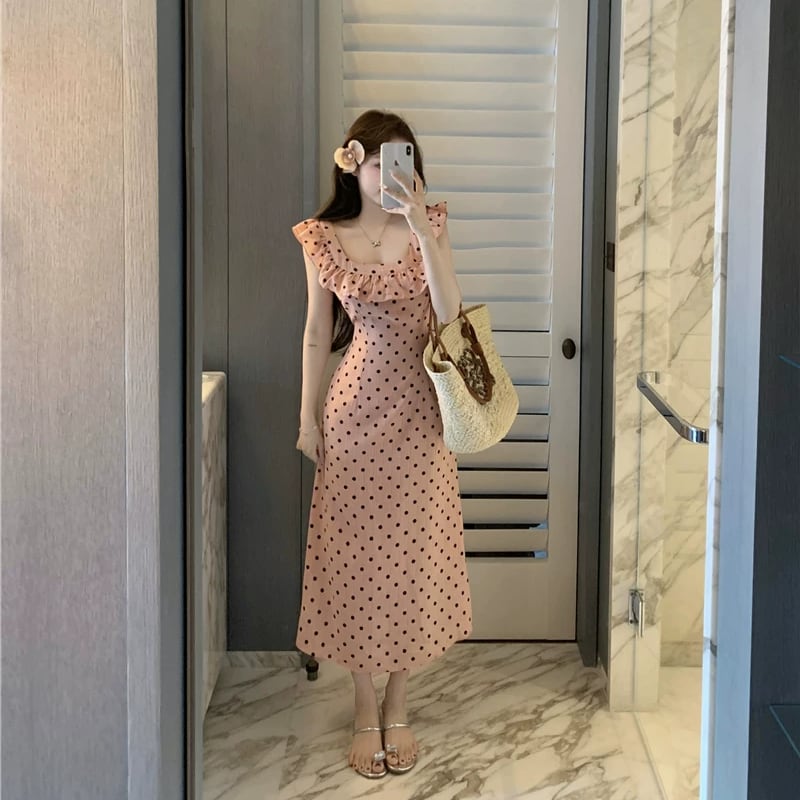 【dress】ギャザーフリルドット柄ロングワンピース Q8509