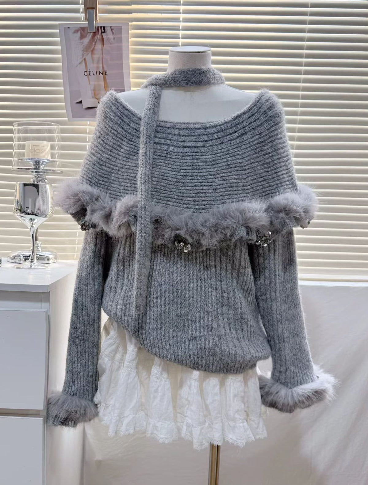 【tops】オフショルダーファードッキングニットトップス Q7599