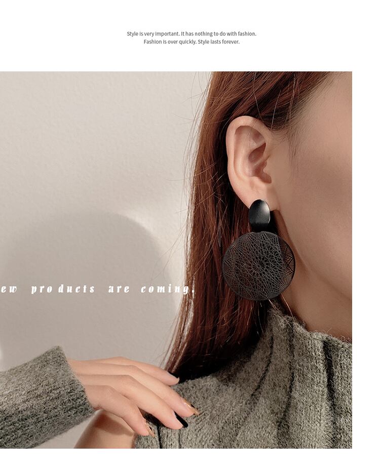 【小物】レディースファッションシンプルアクセサリー円形デザインピアス