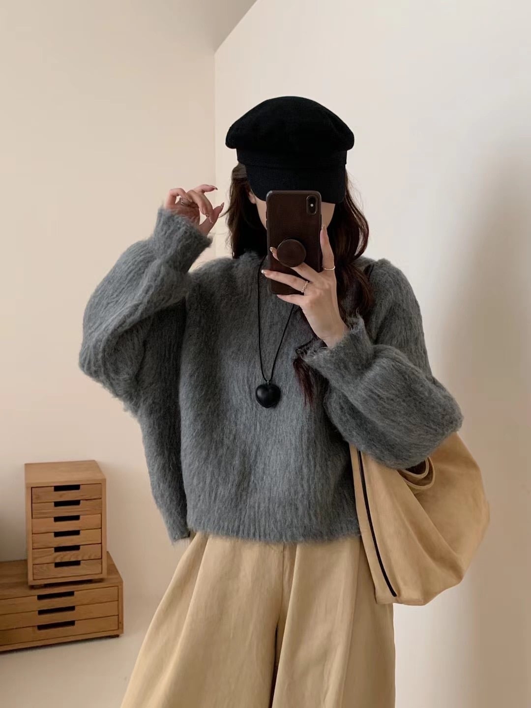 【tops】クルーネックニットセーター　M26128
