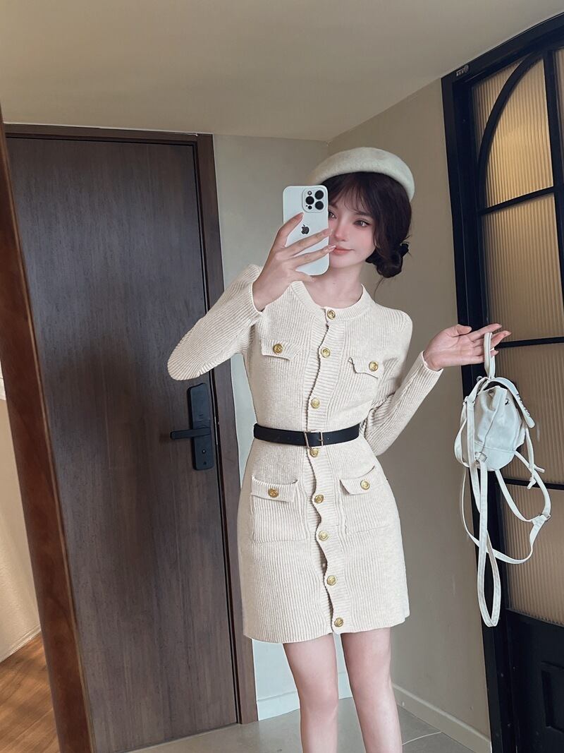 【dress】ボタンデザインニットワンピース　M27419