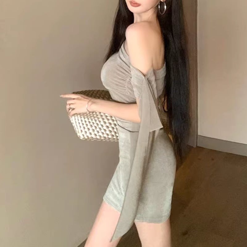 【dress】オフショルダーミニタイトワンピース Q8397